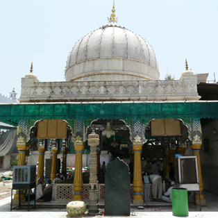 Death of Hazrat Khawaja Qutb ud Din Bukhtiar Kaki